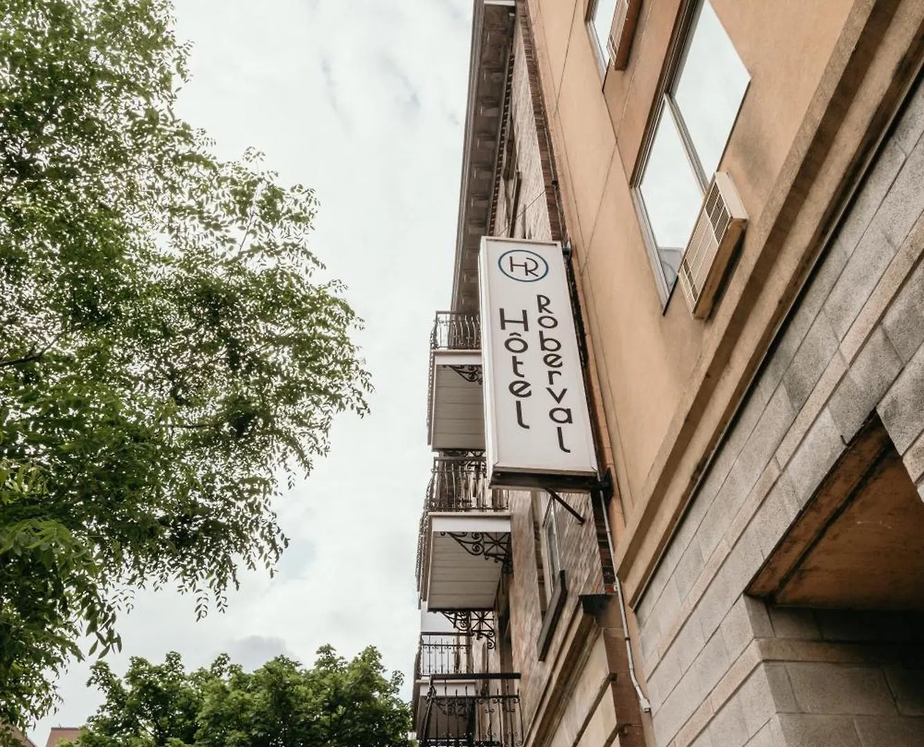 Hotel Le Roberval Montreal
