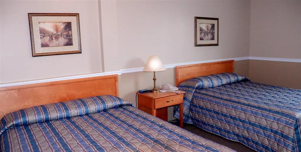 Hotel Le Roberval Montreal